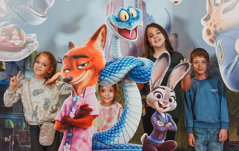 Cu mic, cu mare la gala de lansare Zootropolis 2